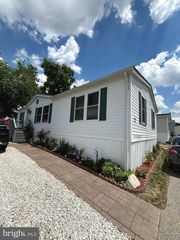 72 Midway Ave, Laurel, MD 20723