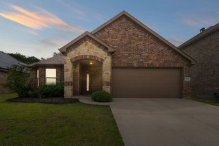 5686 Mountain Hollow Dr, Dallas, TX 75249