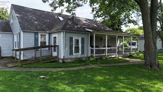 124 Bellevue Ave, Sandusky, OH 44870