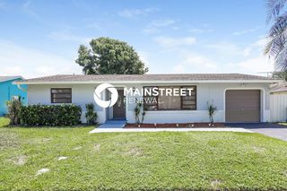 4977 SW 11th Pl, Pompano Beach, FL 33068