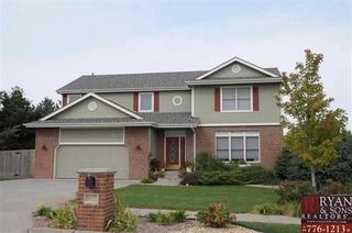 1672 Kingwood Dr, Manhattan, KS 66502