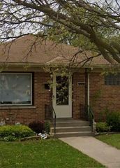 2048 Case AVENUE, Racine, WI 53403