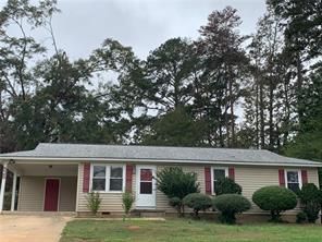 520 Ravenel Cir, Seneca, SC 29678
