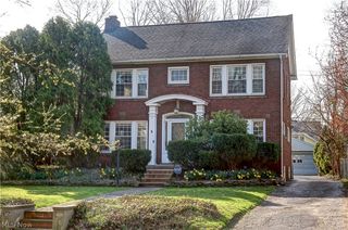 3054 Somerton Rd, Cleveland Heights, OH 44118