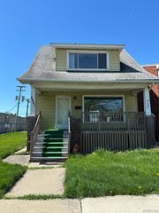7235 Middlesex St, Dearborn, MI 48126