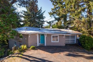 2925 NW Port Ave, Lincoln City, OR 97367