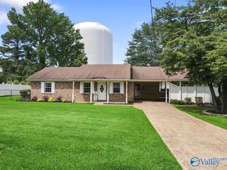 103 SAND ST, ALBERTVILLE, AL 35950