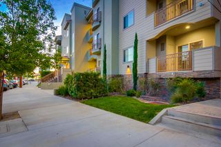 17825 Devonshire St #308, Northridge, CA 91325