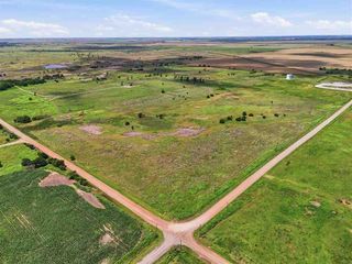 E  County Line Rd, Tonkawa, OK 74653