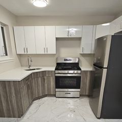 941 Willowbrook Rd #1, Staten Island, NY 10314