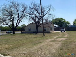 404 E  Avenue D, Copperas Cove, TX 76522