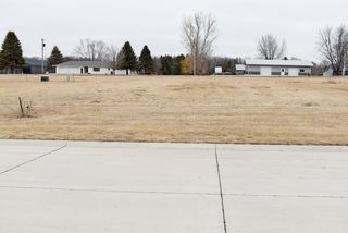 3 Clayton Blvd, Osage, IA 50461