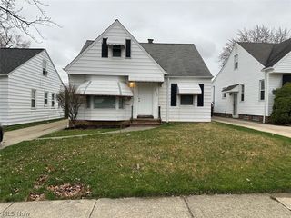 5233 E  113th St, Garfield Heights, OH 44125