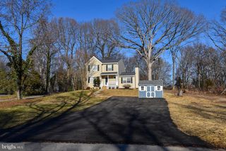 913 Old Annapolis Neck Rd, Annapolis, MD 21403