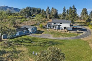 30680 Loma Chiquita Rd, Los Gatos, CA 95033