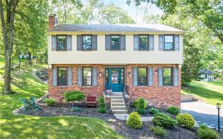 124 Sheffield Ln, Canonsburg, PA 15317