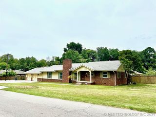 3141 E  47th St, Tulsa, OK 74105