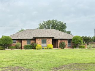 10694 Rose Garden Ct, McKinney, TX 75072