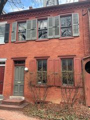 17 N  Plum St, Lancaster, PA 17602