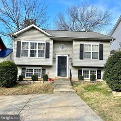 3900 Lawrence St, Brentwood, MD 20722