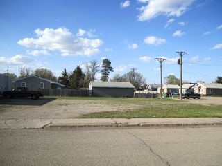 4th St NW, Huron, SD 57350