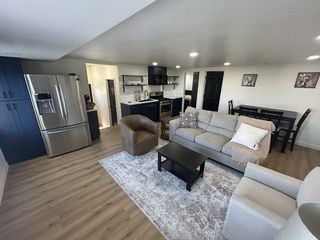 Dirección no revelada, Los Angeles, CA 90063