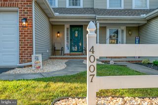 4007 Parkside Ct, Mount Joy, PA 17552