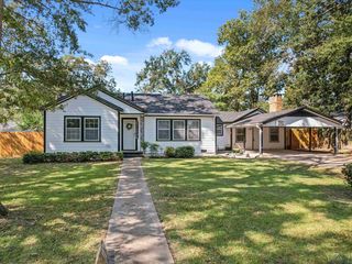 1108 Mitchell St, Gilmer, TX 75644