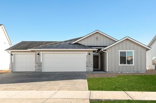 8322 E  Cool River Loop, Nampa, ID 83687