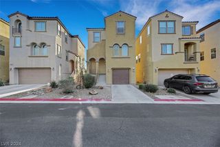 10741 Ackers Dr, Las Vegas, NV 89052