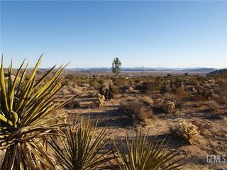 7275 Saddleback Rd, Joshua Tree, CA 92252