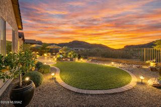 8489 N  Lone Ranger Rd, Tucson, AZ 85743
