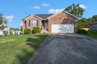750 Hillgreen St, Bowling Green, KY 42101