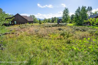 976 Couloir Ct, Victor, ID 83422