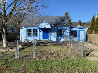 515 W 1st Ave, Sutherlin, OR 97479