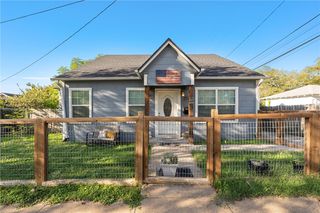 1516 N  26th St, Waco, TX 76707