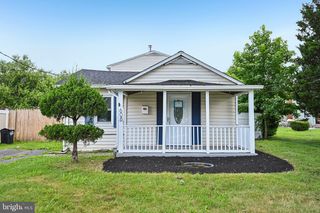 608 Milmont Ave, Folsom, PA 19033