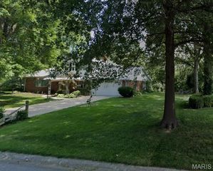 503 Westfield Dr, O Fallon, IL 62269