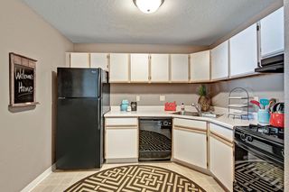 W172N11392 Division Rd #2H, Germantown, WI 53022