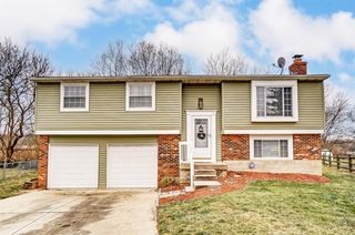 2 Valleyview Ct, Harrison, OH 45030