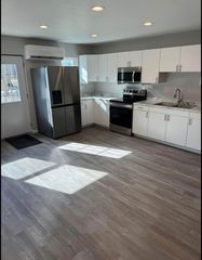 625 NE 7th St #3, Linton, IN 47441