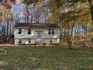 19 Oak Ridge Road, Sanford, ME 04073