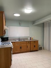 3246 Milton St, Pasadena, CA 91107