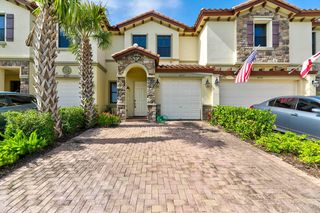 4022 Devenshire Court, Pompano Beach, FL 33073