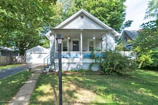 303 E  Front St, Grand Ledge, MI 48837
