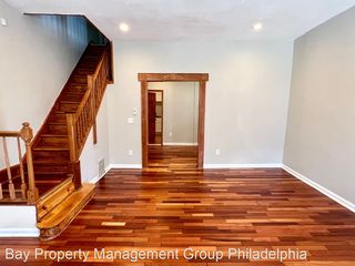 4 S 6th St, Darby, PA 19023