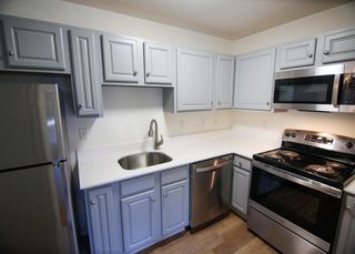65 Canal St #310, Millbury, MA 01527