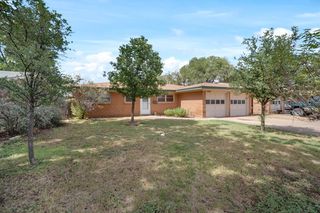 5406 32nd St, Lubbock, TX 79407