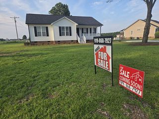 21 Beasley Estates Dr, Benson, NC 27504