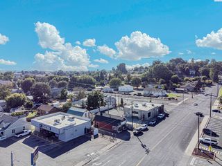 512 Grant Ave, Sunnyside, WA 98944